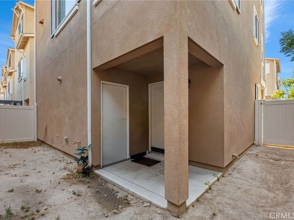 390 N Bellarose, Anaheim CA 92805