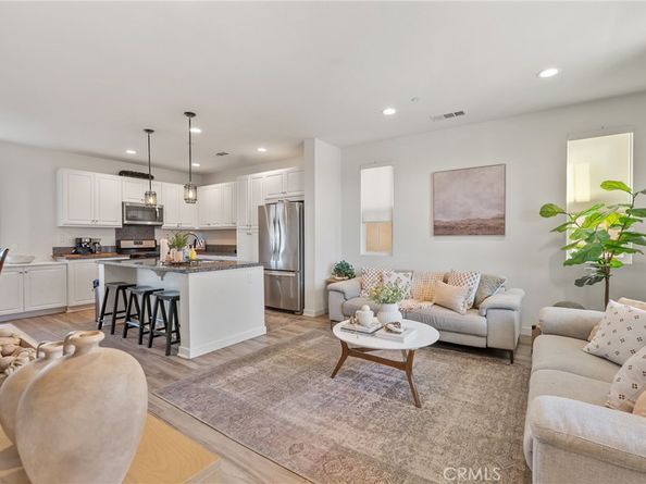 390 N Bellarose, Anaheim CA 92805