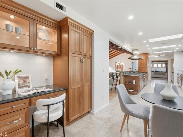 1251 Bryant Road, Long Beach CA 90815