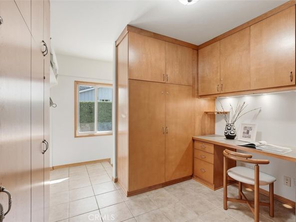 1251 Bryant Road, Long Beach CA 90815