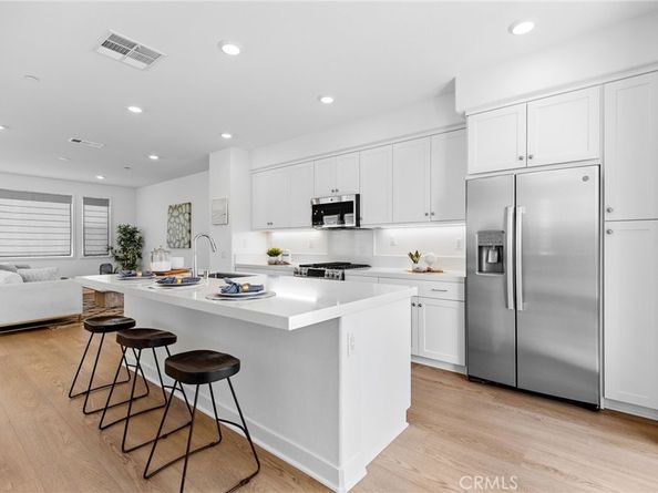 1649 W Lincoln Avenue 101, Anaheim CA 92801