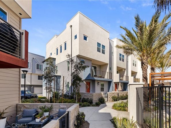 1649 W Lincoln Avenue 101, Anaheim CA 92801