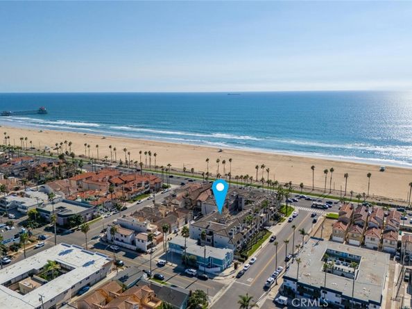 1516 Pacific Coast 101, Huntington Beach CA 92648