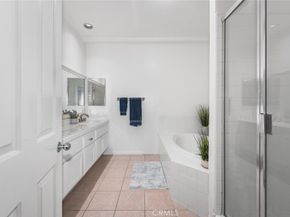 1516 Pacific Coast 101, Huntington Beach CA 92648