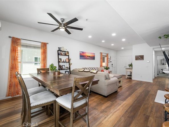 1516 Pacific Coast 101, Huntington Beach CA 92648