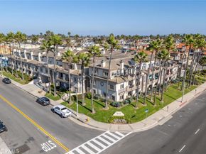 1516 Pacific Coast 101, Huntington Beach CA 92648