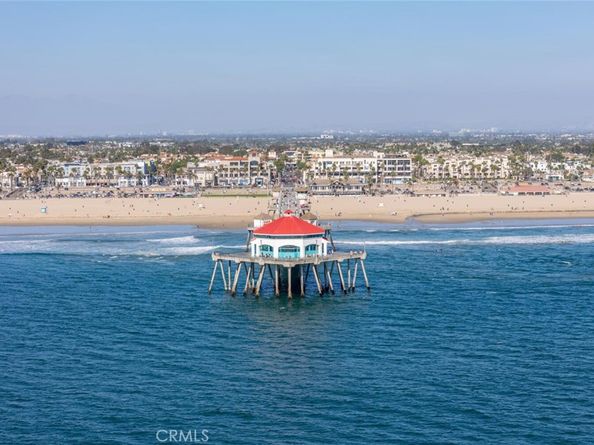 1516 Pacific Coast 101, Huntington Beach CA 92648