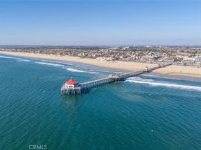 1516 Pacific Coast 101, Huntington Beach CA 92648