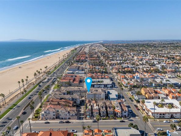 1516 Pacific Coast 101, Huntington Beach CA 92648