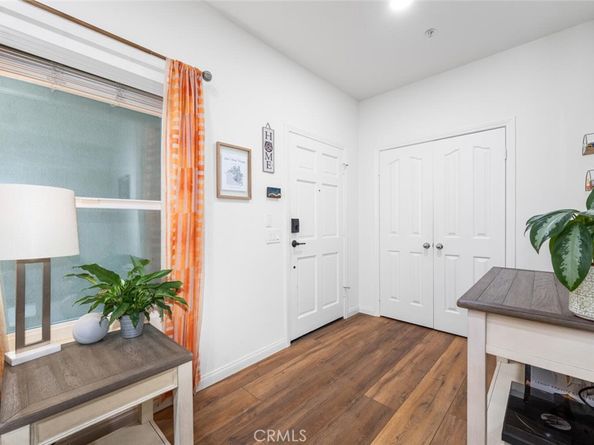 1516 Pacific Coast 101, Huntington Beach CA 92648