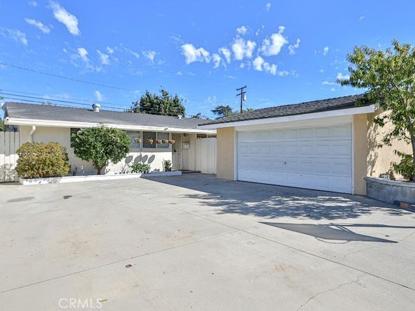 1360 Ferndale St, Anaheim CA 92801