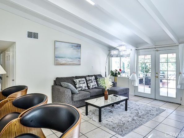 1360 Ferndale St, Anaheim CA 92801