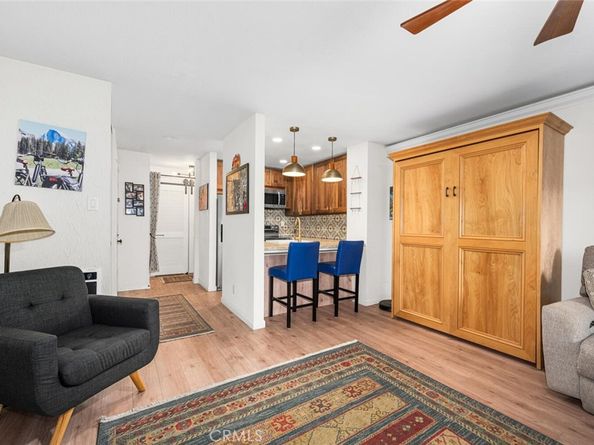 7890 E Spring St. 4W, Long Beach CA 90815