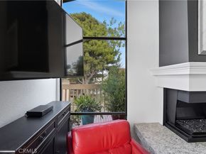 7327 Marina Pacifica S, Long Beach CA 90803