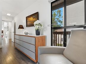 7327 Marina Pacifica S, Long Beach CA 90803