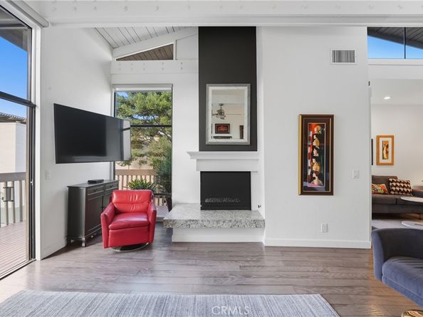 7327 Marina Pacifica S, Long Beach CA 90803
