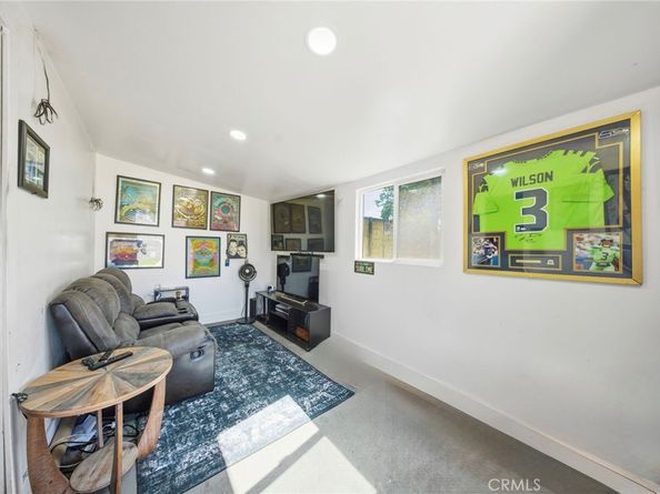 5134 Ashworth Street, Lakewood CA 90712