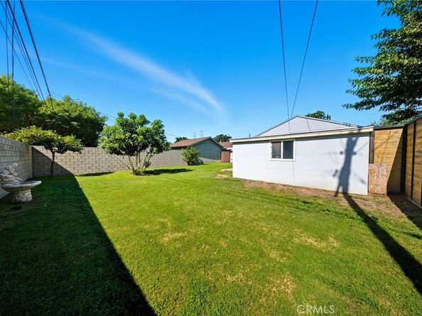 5134 Ashworth Street, Lakewood CA 90712