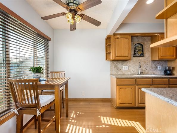 5390 5390 E Oleta 2, Long Beach CA 90815