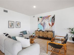 414 Main St 300, Huntington Beach CA 92648