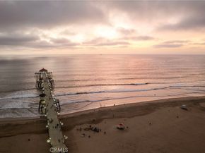 414 Main St 300, Huntington Beach CA 92648