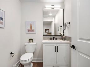 414 Main St 300, Huntington Beach CA 92648