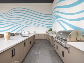 414 Main St 300, Huntington Beach CA 92648