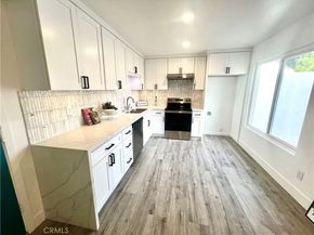 2501 W Sunflower Avenue A6, Santa Ana CA 92704