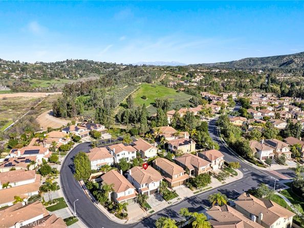 2503 Newman Avenue, Tustin CA 92782