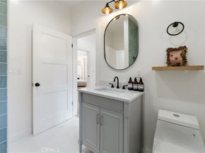 137 E Avenue 42, Los Angeles CA 90031