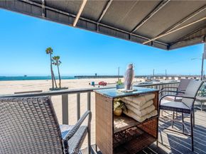 1003 Seal Way, Seal Beach CA 90740