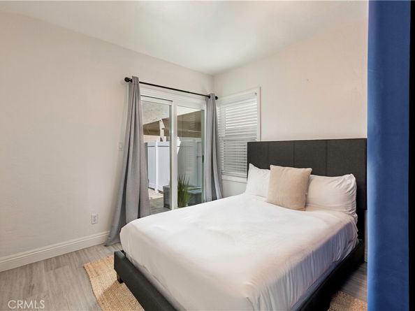 1003 Seal Way, Seal Beach CA 90740