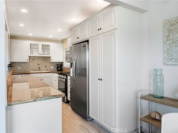 1003 Seal Way, Seal Beach CA 90740