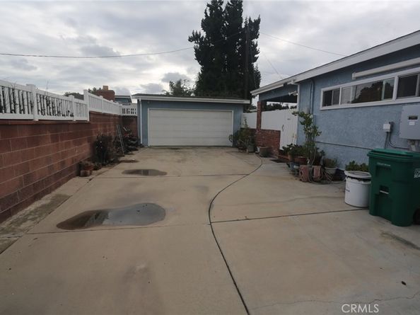 5624 E Vernon Street, Long Beach CA 90815