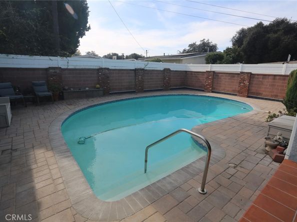 5624 E Vernon Street, Long Beach CA 90815