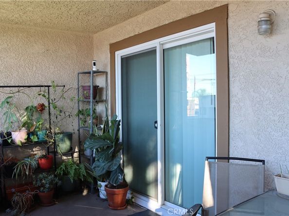 12121 Centralia Street 111, Lakewood CA 90715