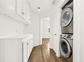 555 Maine 210, Long Beach CA 90802