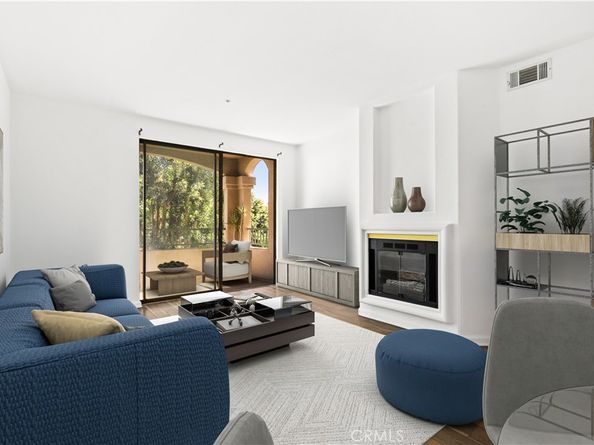 555 Maine 210, Long Beach CA 90802