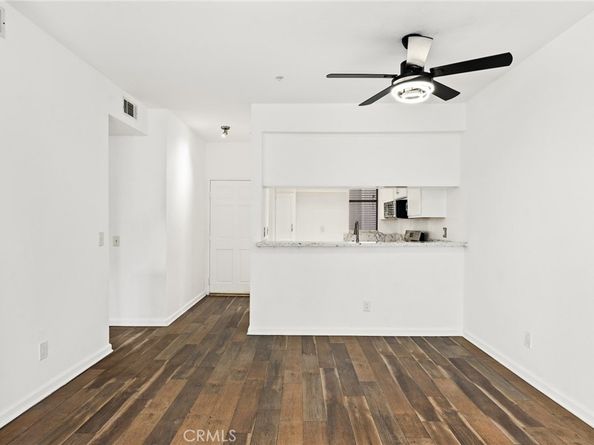 555 Maine 210, Long Beach CA 90802