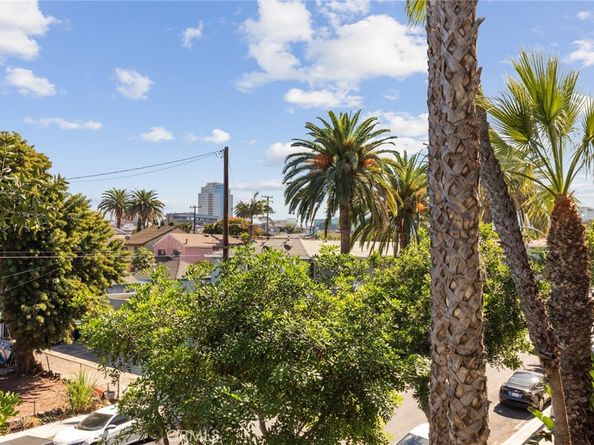 555 Maine 210, Long Beach CA 90802