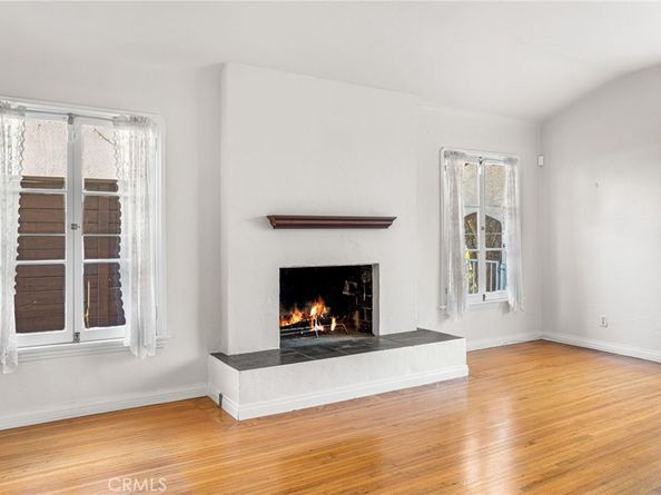 3727 Walnut, Long Beach CA 90807