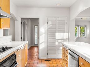 3727 Walnut, Long Beach CA 90807