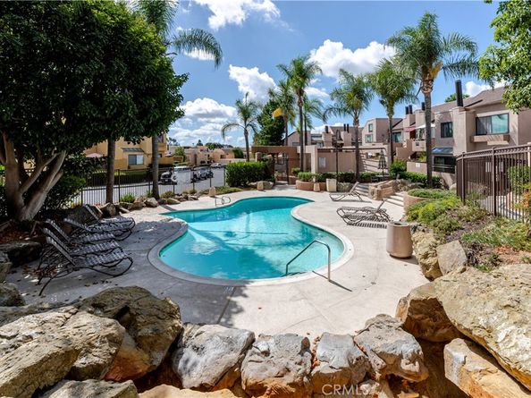 25761 Le Parc 82, Lake Forest CA 92630