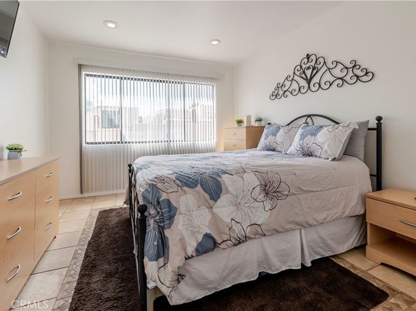 25761 Le Parc 82, Lake Forest CA 92630