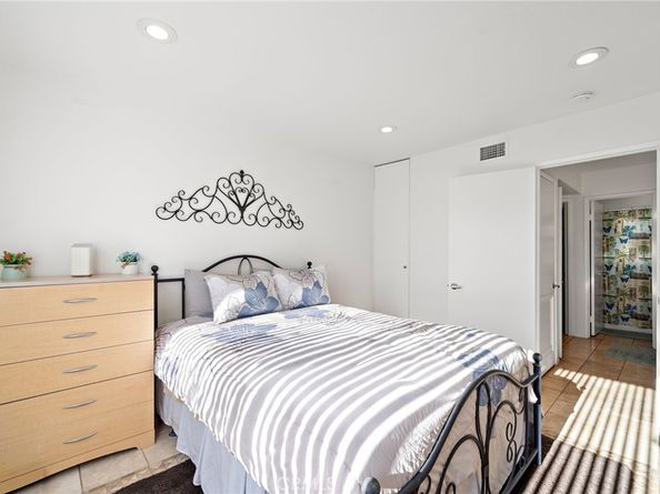 25761 Le Parc 82, Lake Forest CA 92630