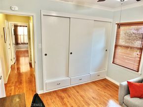 5275 E Mezzanine Way, Long Beach CA 90808