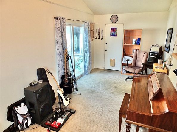 5275 E Mezzanine Way, Long Beach CA 90808