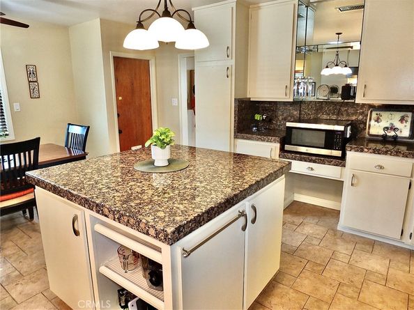 5275 E Mezzanine Way, Long Beach CA 90808