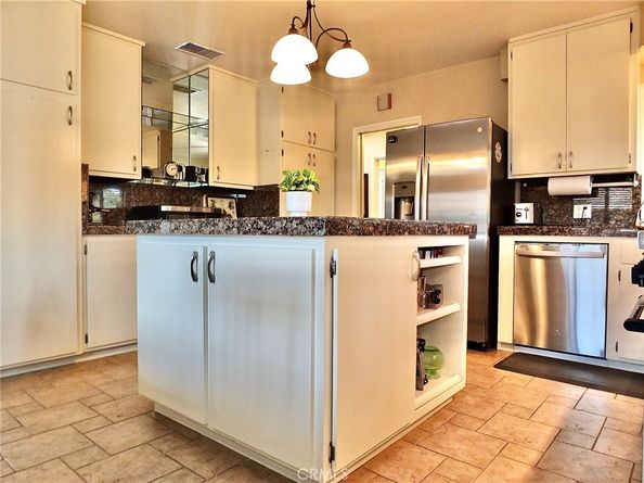 5275 E Mezzanine Way, Long Beach CA 90808