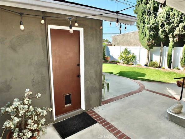 5275 E Mezzanine Way, Long Beach CA 90808